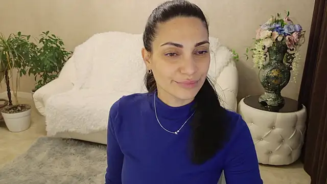 LovelyBeatrice online show from 03-19-26, 07:01