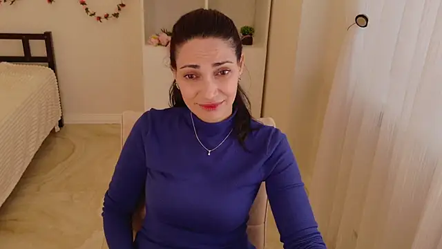 Snapshot of LovelyBeatrice chatting on 04-19-26, 11:09 LovelyBeatrice online show from 04-19-26, 11:09
