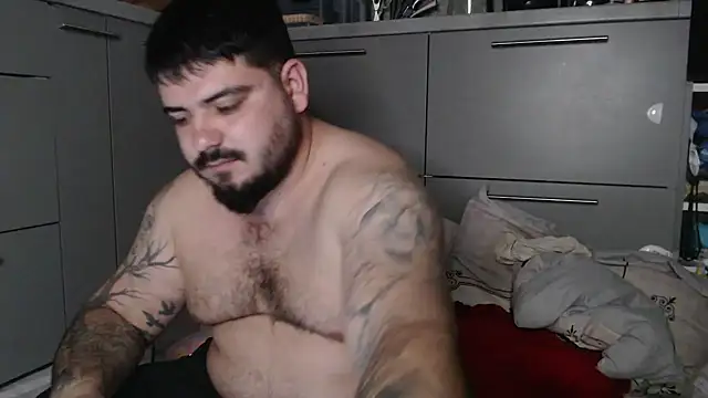 Snapshot of HiddendesireXO01 chatting on 03-01-26, 09:06 HiddendesireXO01 online show from 03-01-26, 09:06