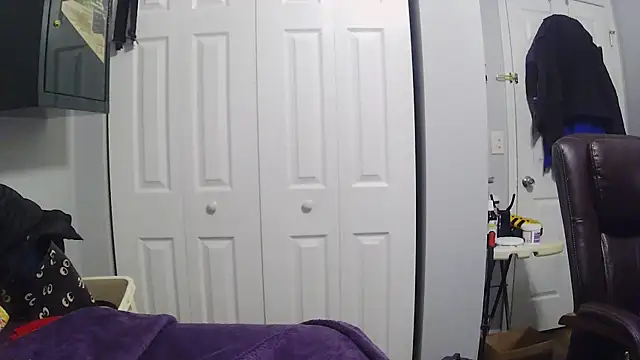 Snapshot of BusyB1983 chatting on 02-24-26, 06:22 BusyB1983 online show from 02-24-26, 06:22