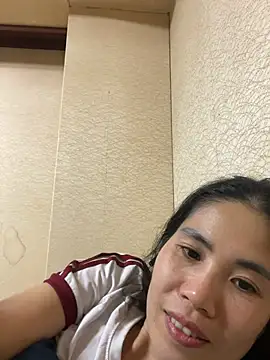 Snapshot of Keola_kwad chatting on 02-25-26, 12:48 Keola kwad online show from 02-25-26, 12:48