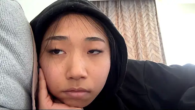 SweetMiaXO online show from 03-20-26, 03:44