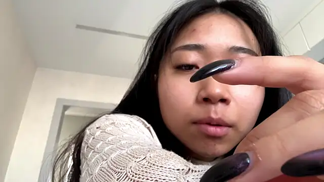 SweetMiaXO online show from 03-31-26, 10:21