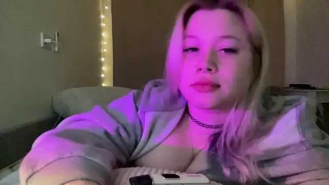 Lulu Di online show from 03-26-26, 07:41