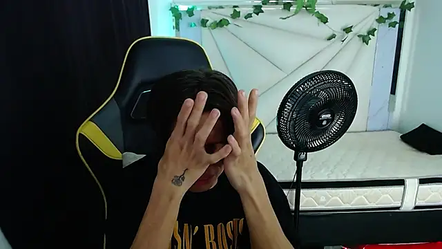 Didi hard online show from 03-22-26, 12:36