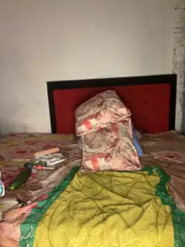 Iam AlexandraRey online show from 04-15-26, 05:25