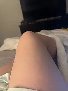 Snapshot of naughtynursejo chatting on 02-05-26, 02:33 naughtynursejo online show from 02-05-26, 02:33