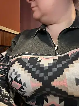 Snapshot of naughtynursejo chatting on 02-07-26, 07:17 naughtynursejo online show from 02-07-26, 07:17