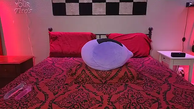 DakotaCharm online show from 04-18-26, 12:58