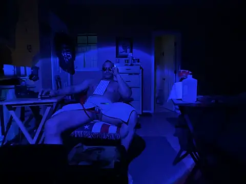 Snapshot of daddydonkey84 chatting on 02-19-26, 05:58 daddydonkey84 online show from 02-19-26, 05:58