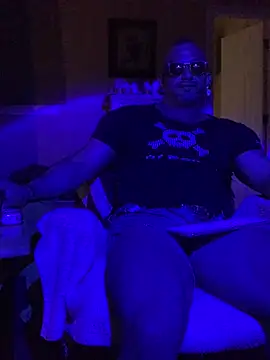 Snapshot of daddydonkey84 chatting on 03-02-26, 05:08 daddydonkey84 online show from 03-02-26, 05:08