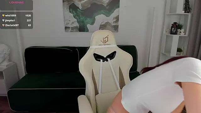 Snapshot of berthanelson chatting on 02-17-26, 07:38 berthanelson online show from 02-17-26, 07:38