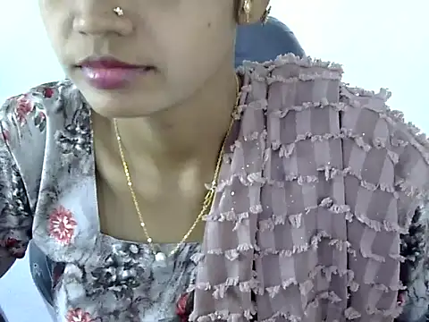 Snapshot of Kulsum_S chatting on 02-26-26, 07:07 Kulsum S online show from 02-26-26, 07:07