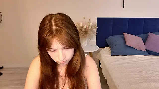 Snapshot of Elis_bb chatting on 03-22-26, 08:01 Elis bb online show from 03-22-26, 08:01