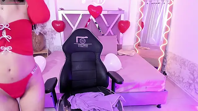 Snapshot of JENNA_TAY1 chatting on 02-14-26, 07:21 JENNA TAY1 online show from 02-14-26, 07:21