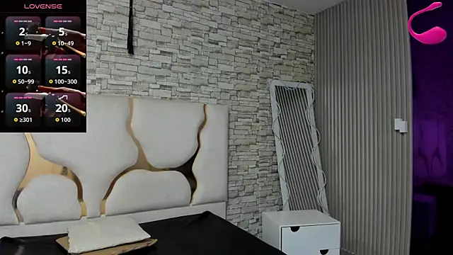 Snapshot of Laulin_tay chatting on 07-12-26, 03:30 Laulin tay online show from 07-12-26, 03:30