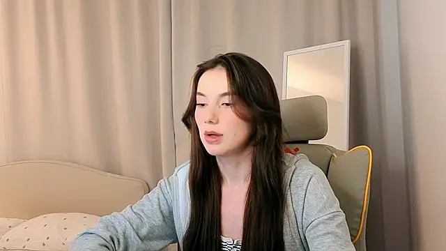 Snapshot of ssandralovin chatting on 02-17-26, 07:53 ssandralovin online show from 02-17-26, 07:53