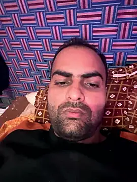 Snapshot of hardlysuck chatting on 02-08-26, 09:56 hardlysuck online show from 02-08-26, 09:56