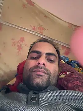 Snapshot of hardlysuck chatting on 02-28-26, 11:55 hardlysuck online show from 02-28-26, 11:55