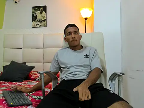 Snapshot of ricky_spensar23cm_ chatting on 02-03-26, 01:59 ricky spensar23cm online show from 02-03-26, 01:59