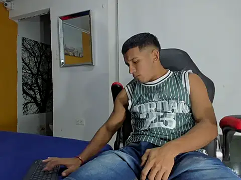 Snapshot of ricky_spensar23cm_ chatting on 02-28-26, 02:12 ricky spensar23cm online show from 02-28-26, 02:12