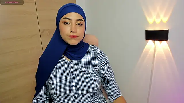 LAY LA  online show from 02-04-26, 10:04