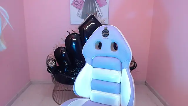 Snapshot of Dhalton_x chatting on 02-15-26, 01:52 Dhalton x online show from 02-15-26, 01:52