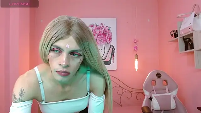 Snapshot of Dhalton_x chatting on 02-28-26, 02:56 Dhalton x online show from 02-28-26, 02:56