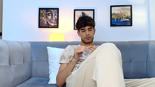 PRETTY COCK1 online show from 03-19-26, 02:04