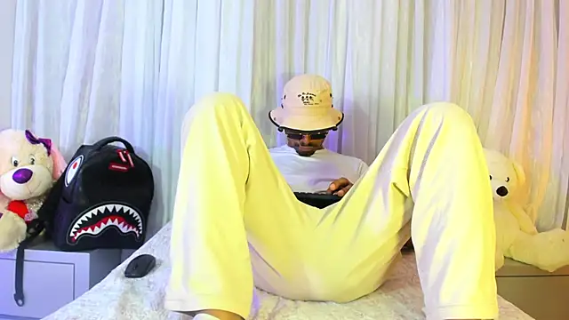 Rpoolrboy online show from 04-10-26, 04:17