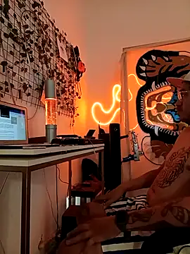 Snapshot of helloandi chatting on 03-31-26, 05:57 helloandi online show from 03-31-26, 05:57