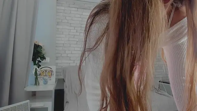 calystria online show from 02-15-26, 07:16