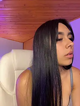 Snapshot of scarlett_pinkk1 chatting on 02-20-26, 06:26 scarlett pinkk1 online show from 02-20-26, 06:26