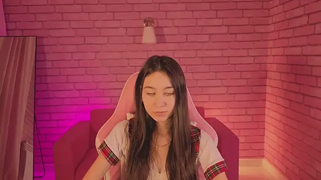 Nicole Brownie online show from 02-14-26, 01:13