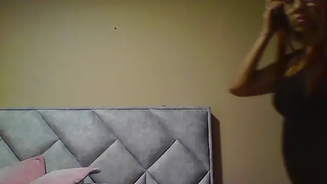 camila star10 online show from 03-06-26, 01:57