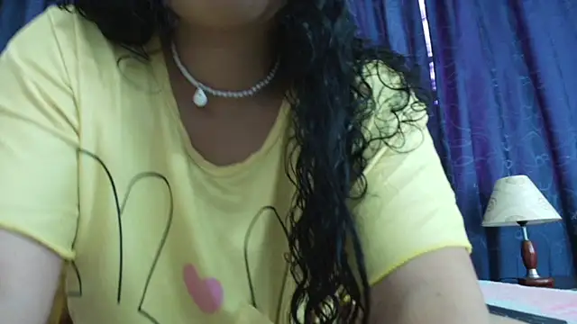 Snapshot of Baby_dirt chatting on 02-21-26, 02:40 Baby dirt online show from 02-21-26, 02:40