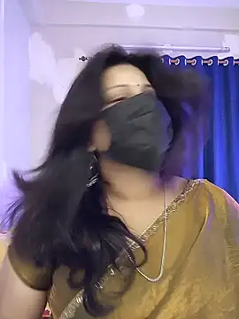 Snapshot of noty_girl2 chatting on 06-10-26, 05:45 noty girl2 online show from 06-10-26, 05:45