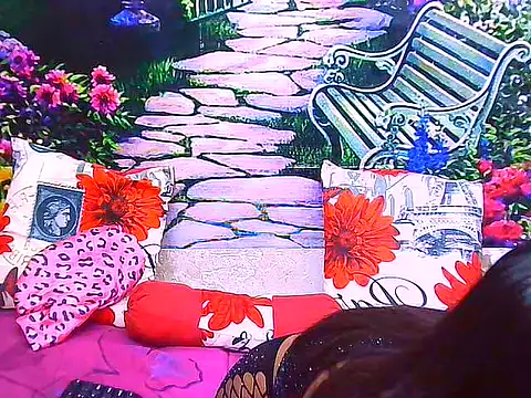 Snapshot of IndianPretty14u2Luv chatting on 05-21-26, 06:31 IndianPretty14u2Luv online show from 05-21-26, 06:31