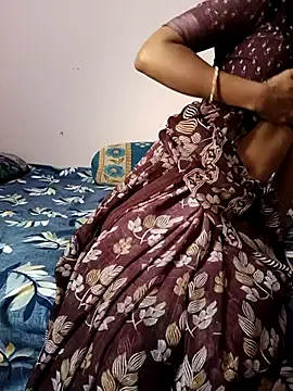 Snapshot of desicpl26 chatting on 02-05-26, 02:49 desicpl26 online show from 02-05-26, 02:49