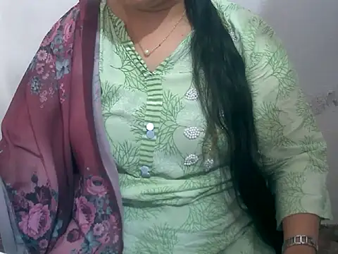 Cute Aliyaa online show from 03-02-26, 08:10