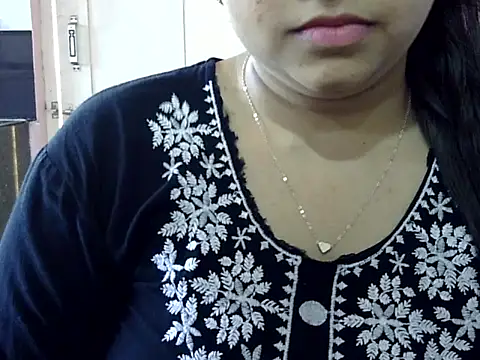 Cute Aliyaa online show from 04-05-26, 08:55