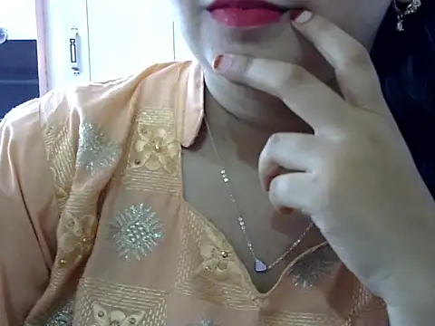 Cute Aliyaa online show from 04-09-26, 10:31