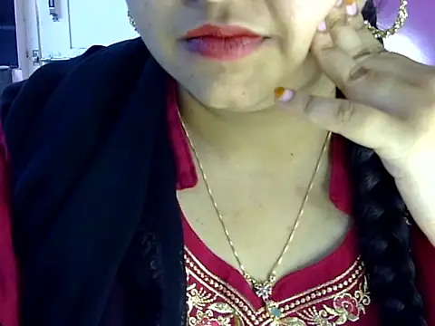 Cute Aliyaa online show from 06-27-26, 11:04
