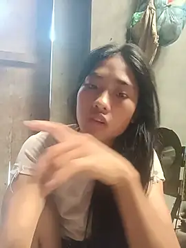 Snapshot of Hoa-tuylip chatting on 07-31-26, 08:03 Hoa-tuylip online show from 07-31-26, 08:03
