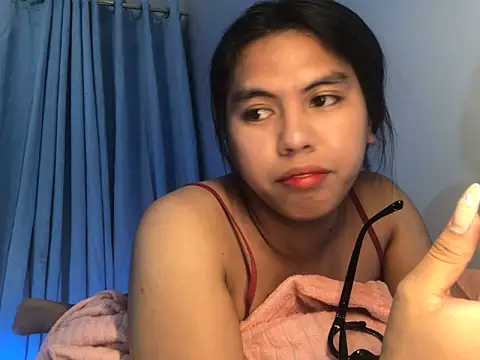 Snapshot of Seductive_Cockybella chatting on 02-03-26, 04:10 Seductive Cockybella online show from 02-03-26, 04:10