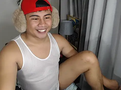 Snapshot of beraldick chatting on 02-10-26, 11:47 beraldick online show from 02-10-26, 11:47