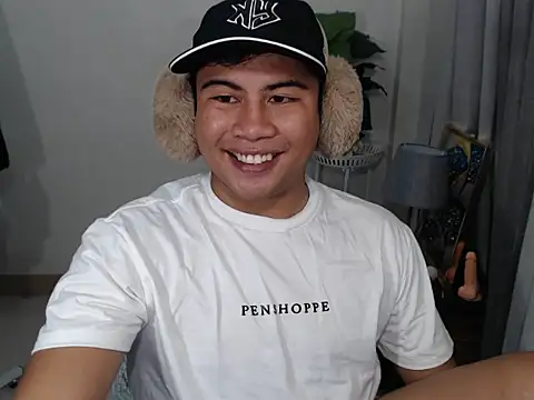 Snapshot of beraldick chatting on 02-24-26, 11:19 beraldick online show from 02-24-26, 11:19