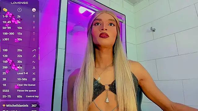 Samantha Ortega  online show from 04-18-26, 08:40