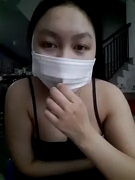 Heo xxinhxx online show from 03-12-26, 04:57