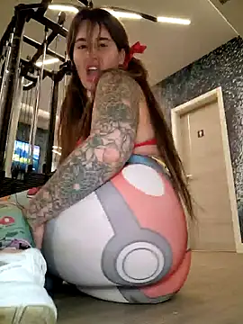 Snapshot of TattooGirlAlia chatting on 12-12-24, 09:04 TattooGirlAlia online show from 12-12-24, 09:04